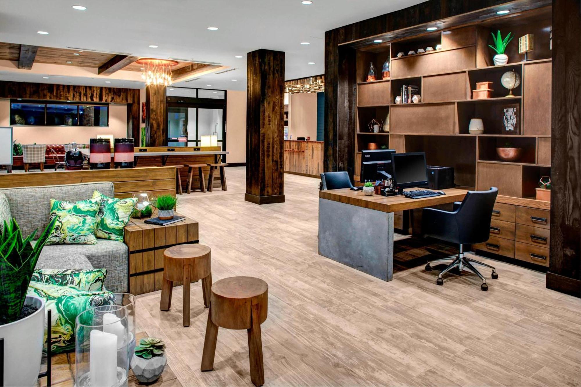 Springhill By Marriott Hotel 3*