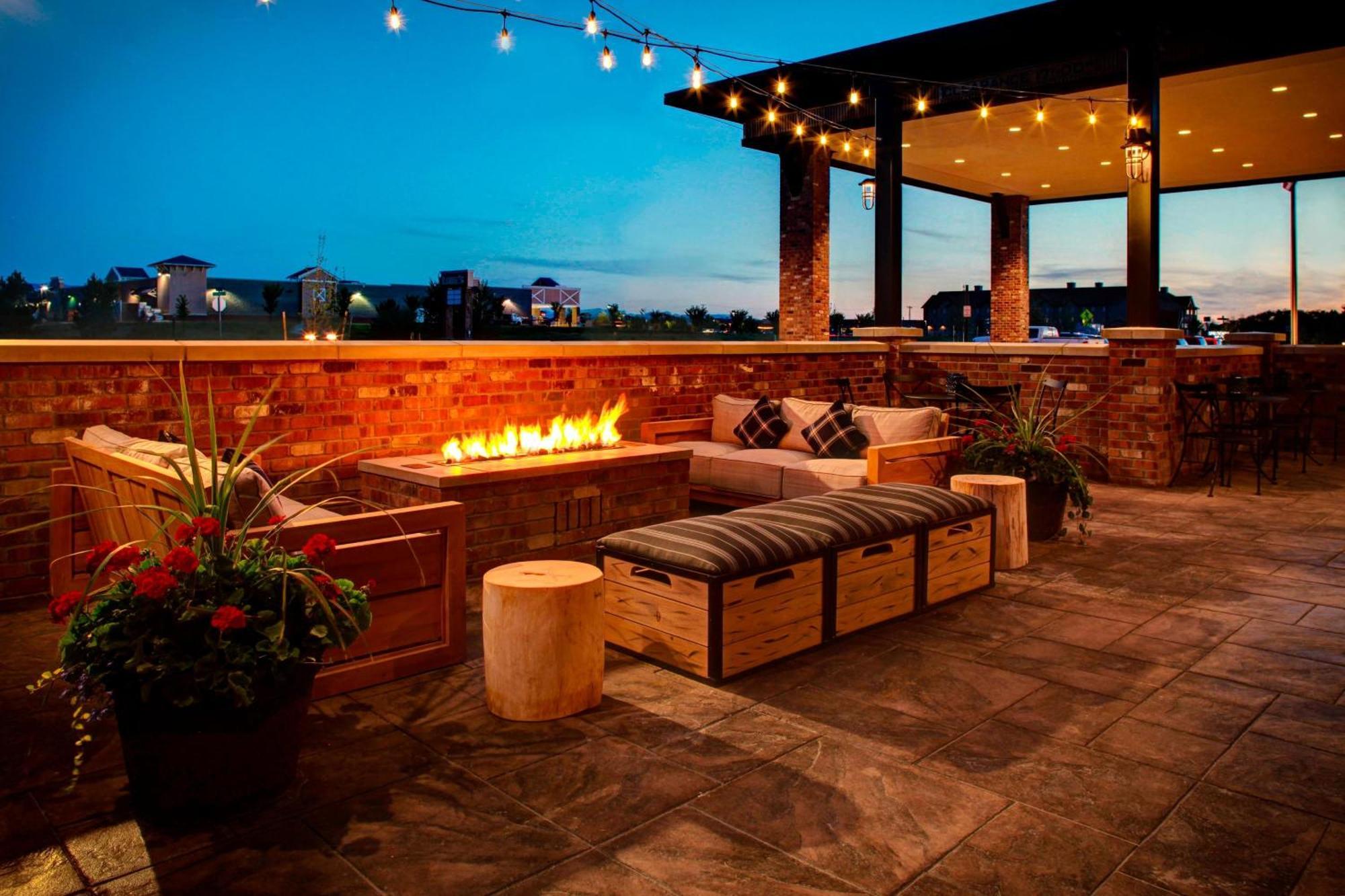 Hotel Springhill By Marriott 3*